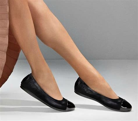 Flats for wide feet. Things To Know About Flats for wide feet. 